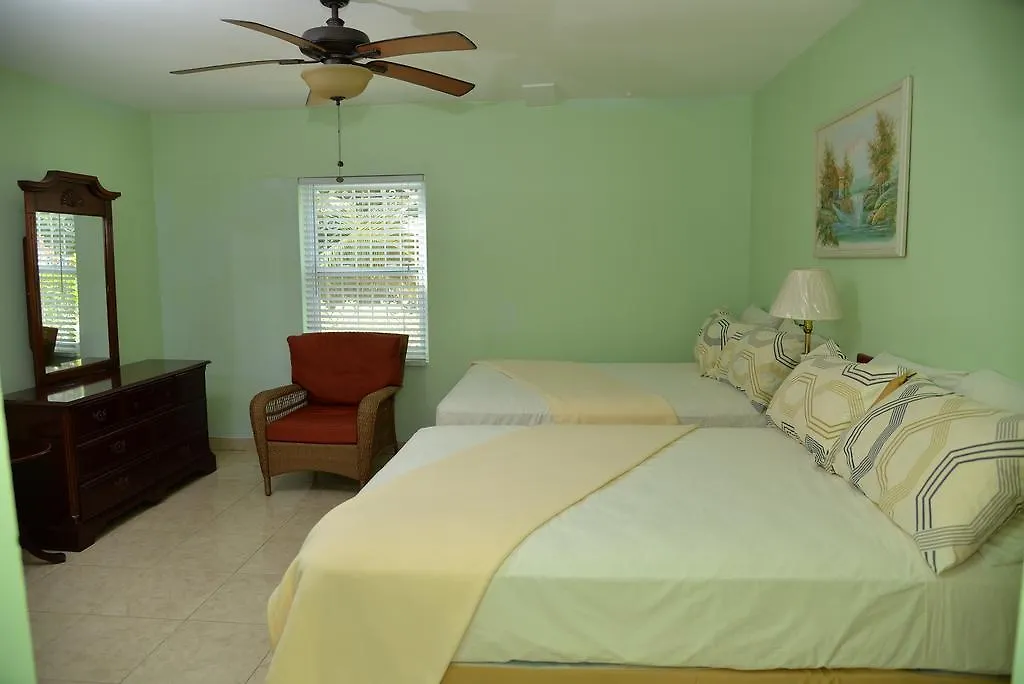 ***** Bed & Breakfast Castle Vue B&B Montego Bay Jamaica