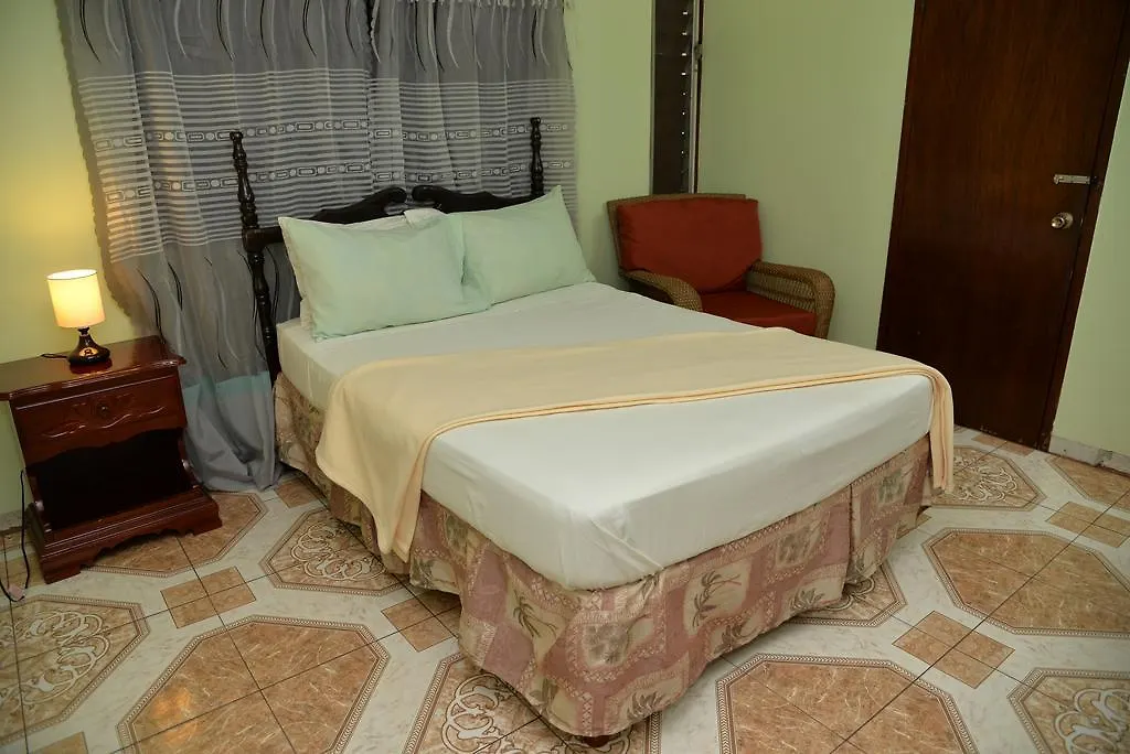 Castlevue B&B Montego Bay 5*,  Jamajka